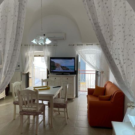 La Casetta Dei Nonni Apartment Ostuni Luaran gambar
